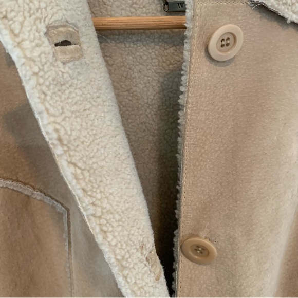 Winlet Leather Coat - Picture 3 of 10